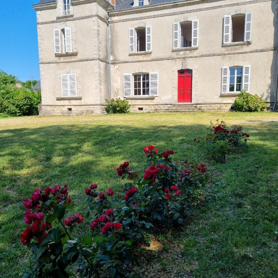 Chambres D'Hotes Chateau De Saint Etienne Du Bois Ngoại thất bức ảnh